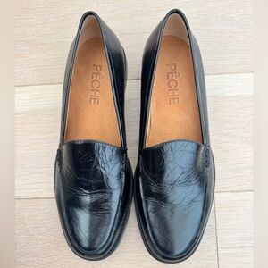 Pêche Black Leather Slip-On Loafers for Women